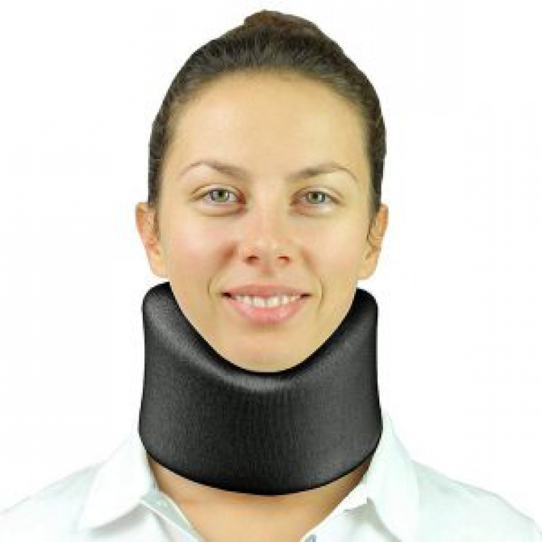 https://www.caldwellhomecare.com/uploads/ecommerce/replica/vive-neck-brace-foam-cervical-collar-583.jpg?v=1694105625